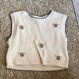 Zara White Knit Baby Yoda Top